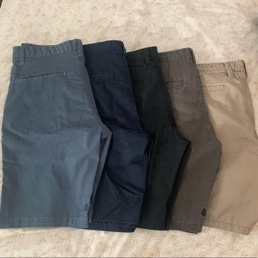 Mens volcom shorts